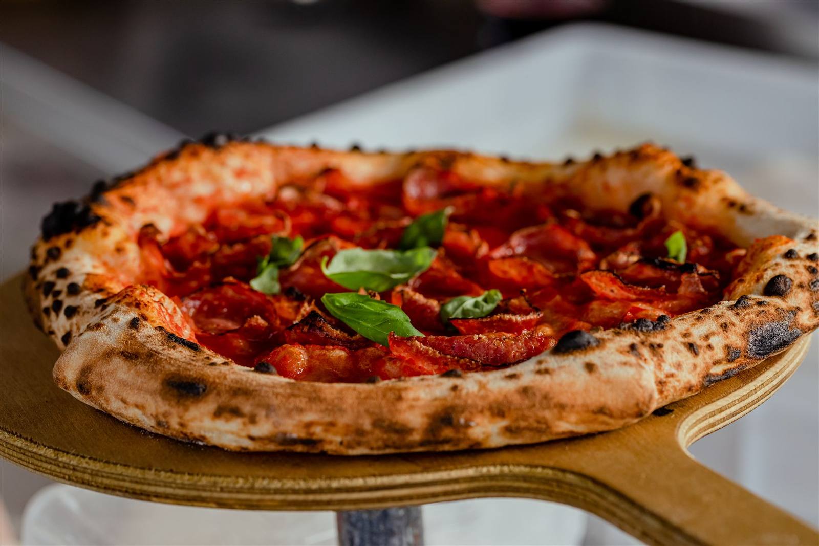 Pizza ur vedugnen